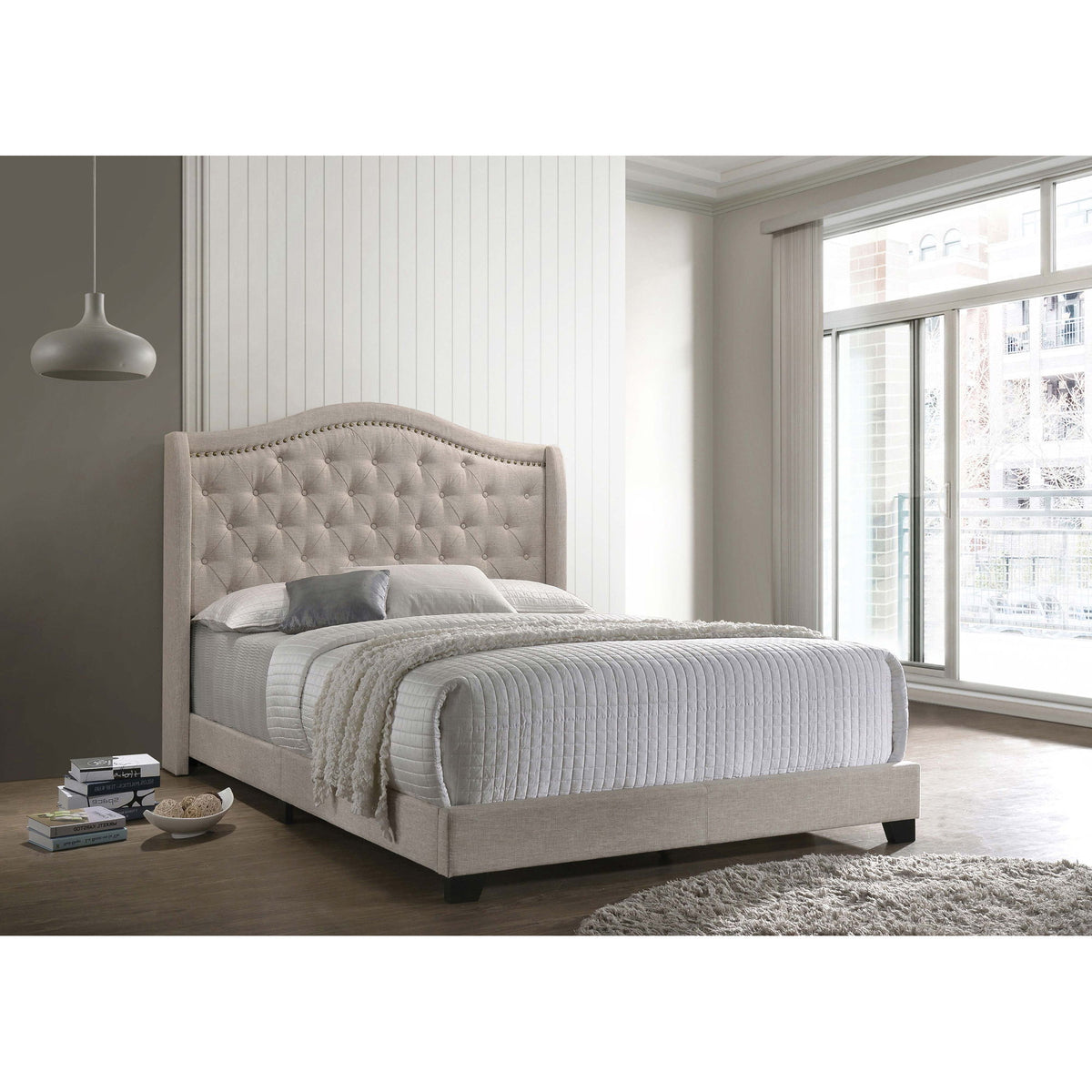 Maassluis - Bed With Button Tufted Headboard
