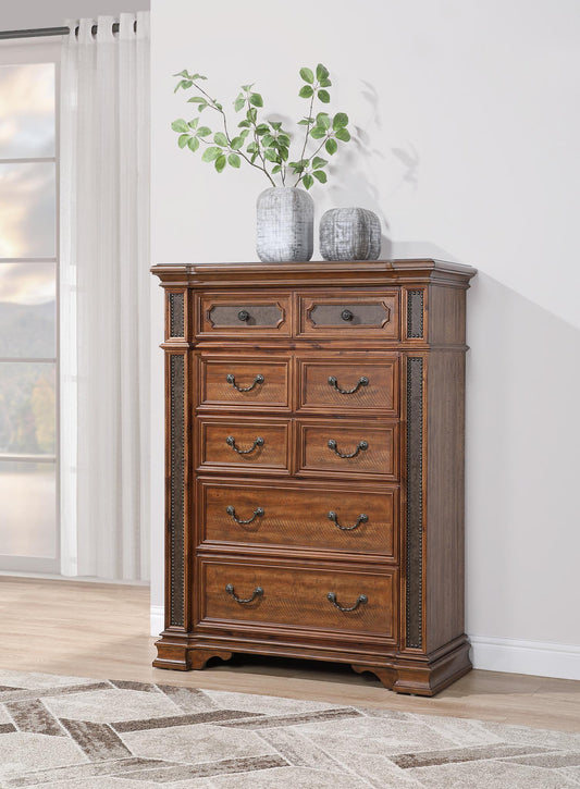 B020 - Chest - Brown