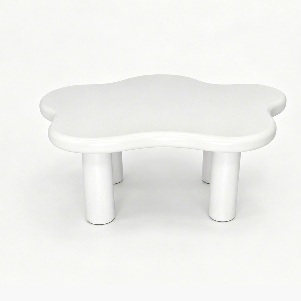 Cloud Shaped Coffee Table With 4 Round Legs