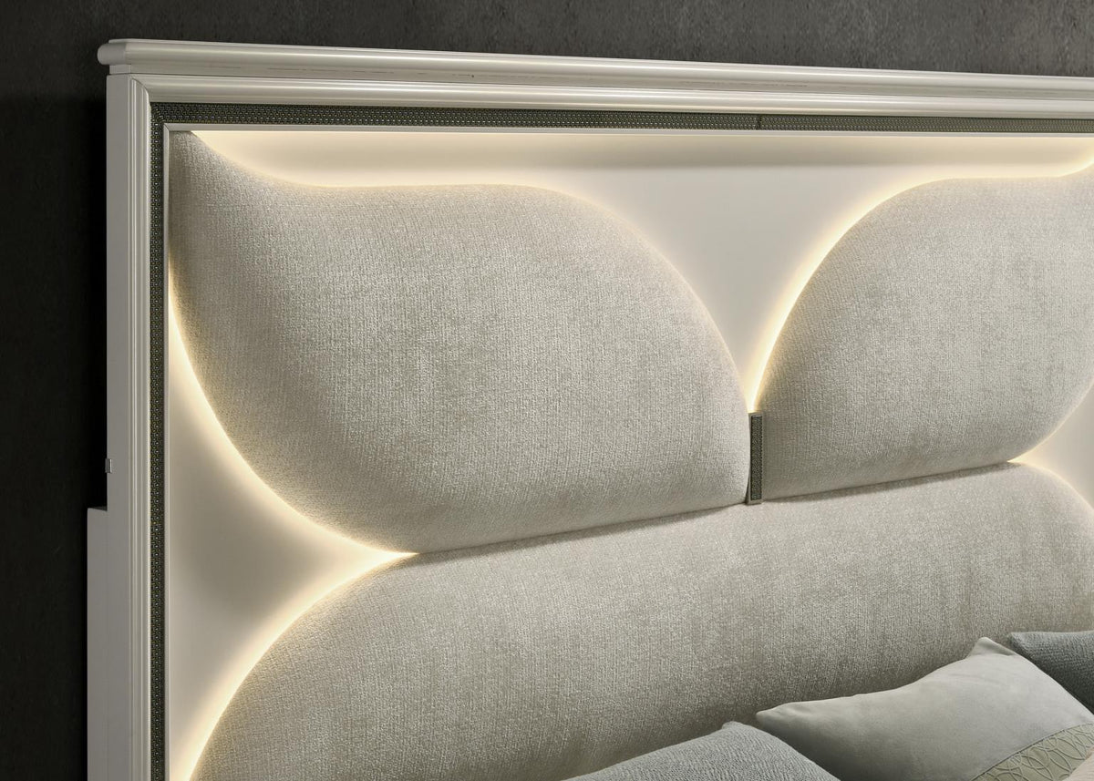 B029 - Bed