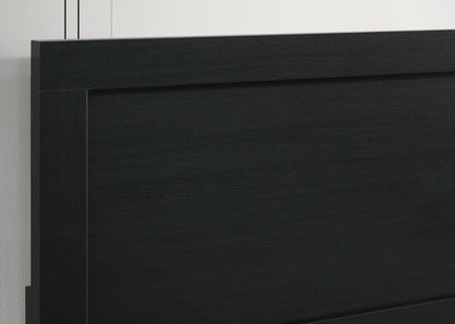 B525 - Bedroom Set
