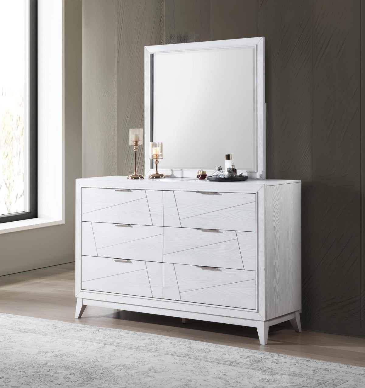 B242 - Bedroom Set