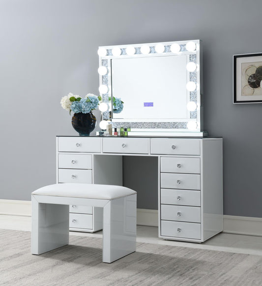 G-315 - Wood Vanity Stool - White