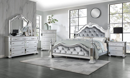 B052 - Mirror - Shimmer Silver