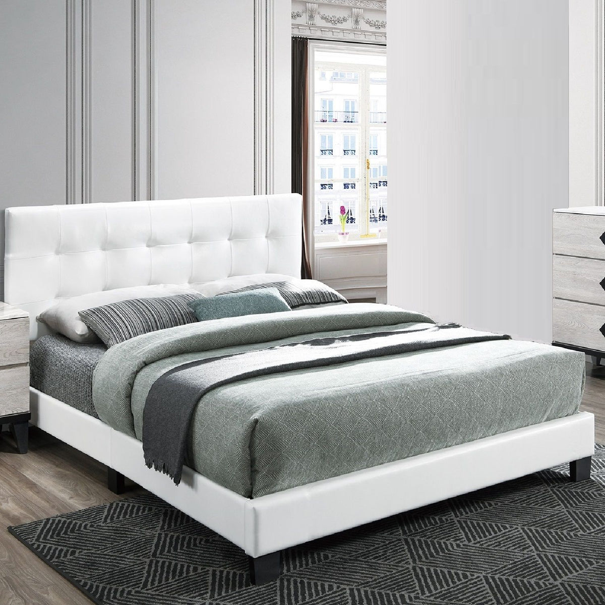 Contemporary Style Bed, Rectangle Headboard