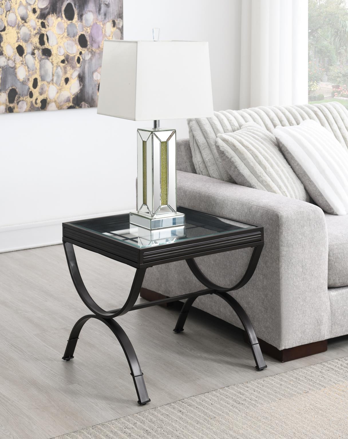 Pepper Coffee Table & 2 End Tables – T287