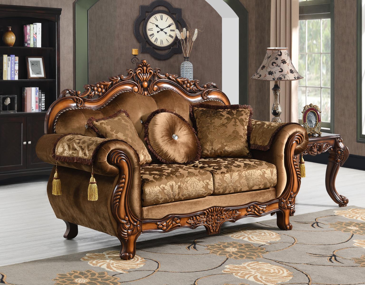 Traditional Brown LoveSeat – U205-L