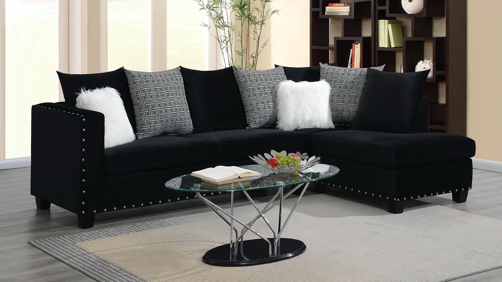 Black 2PC Sectional – U316