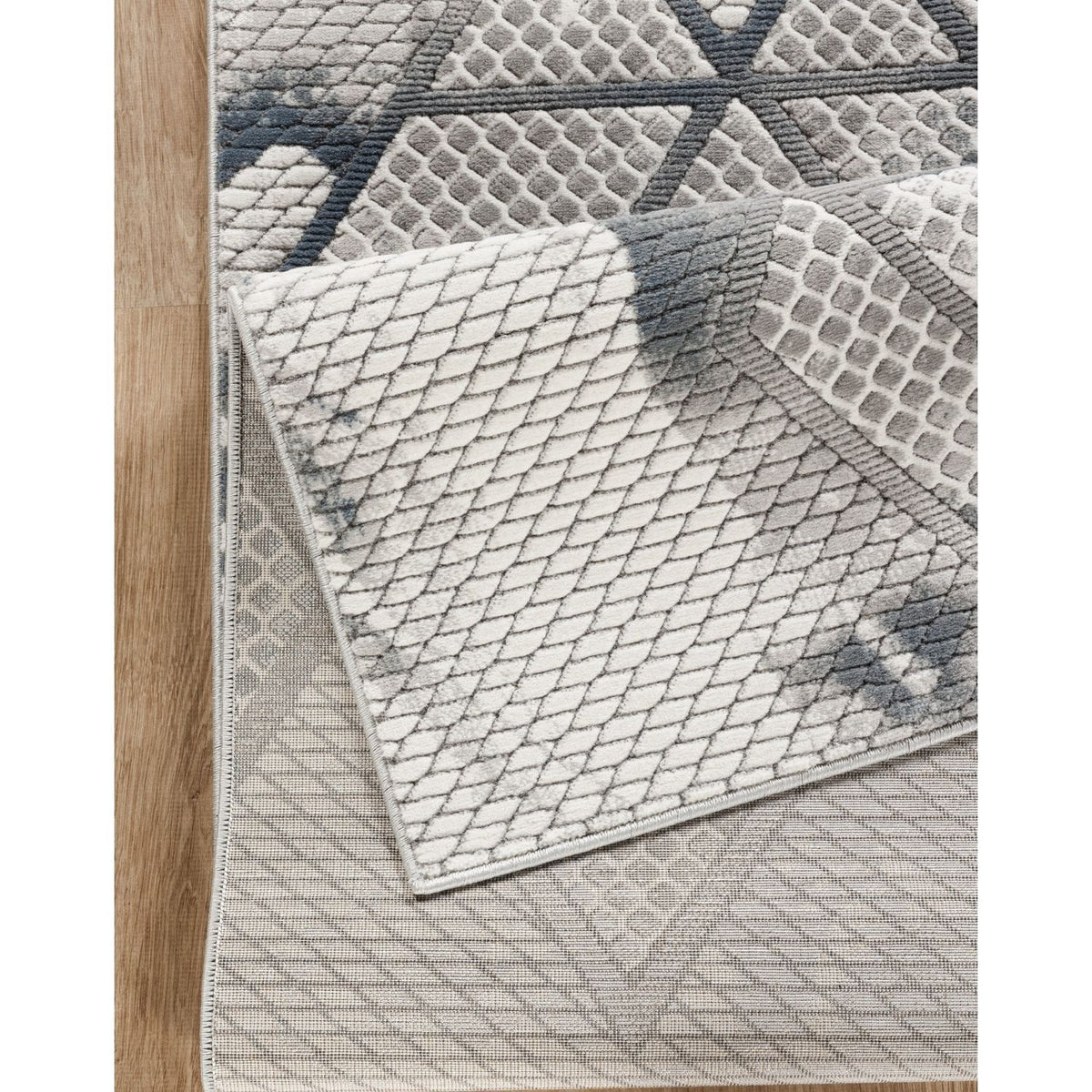 Geometrix - Rug With Geometric Effect