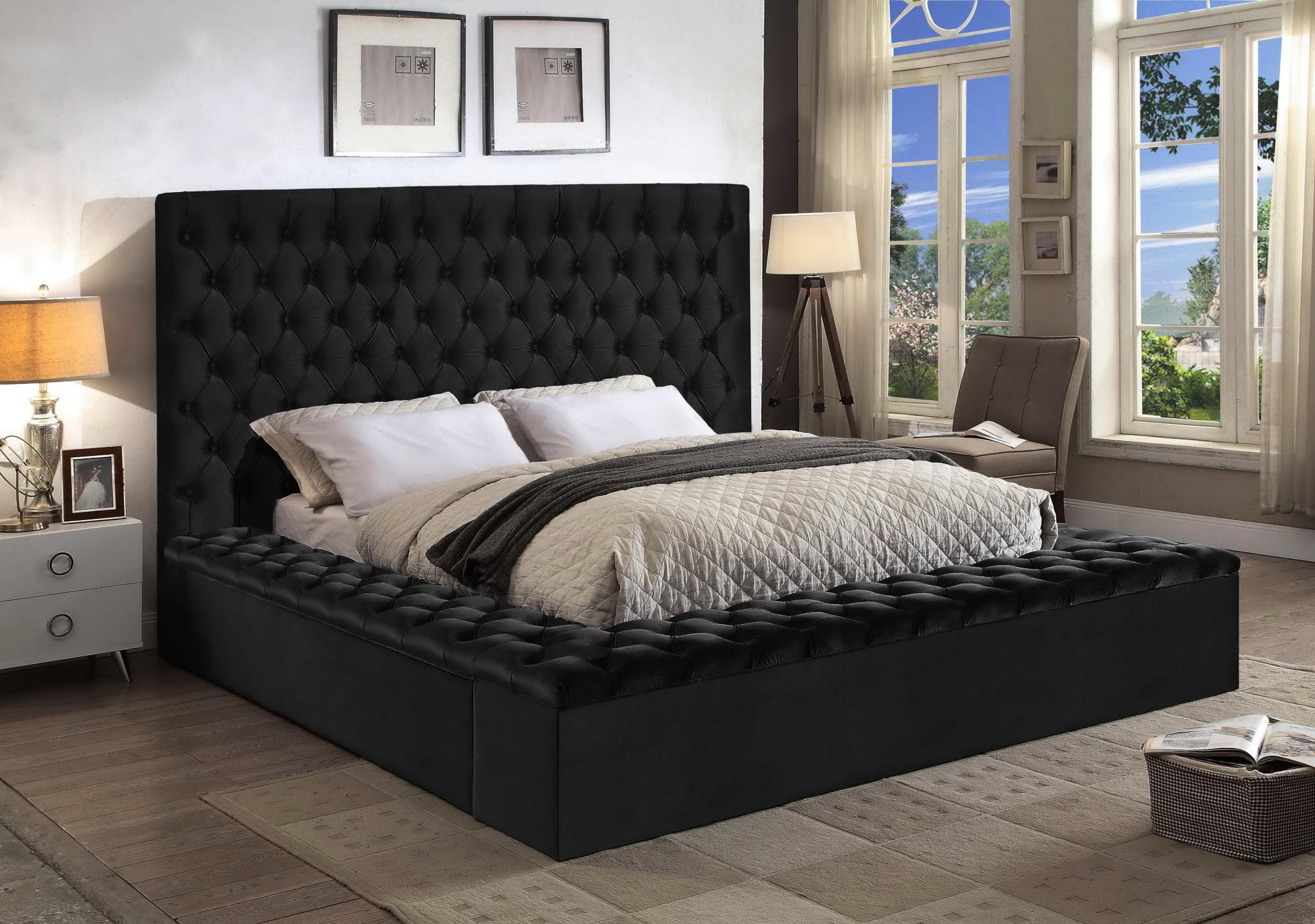 Black Velvet Queen Bed - B565-Q