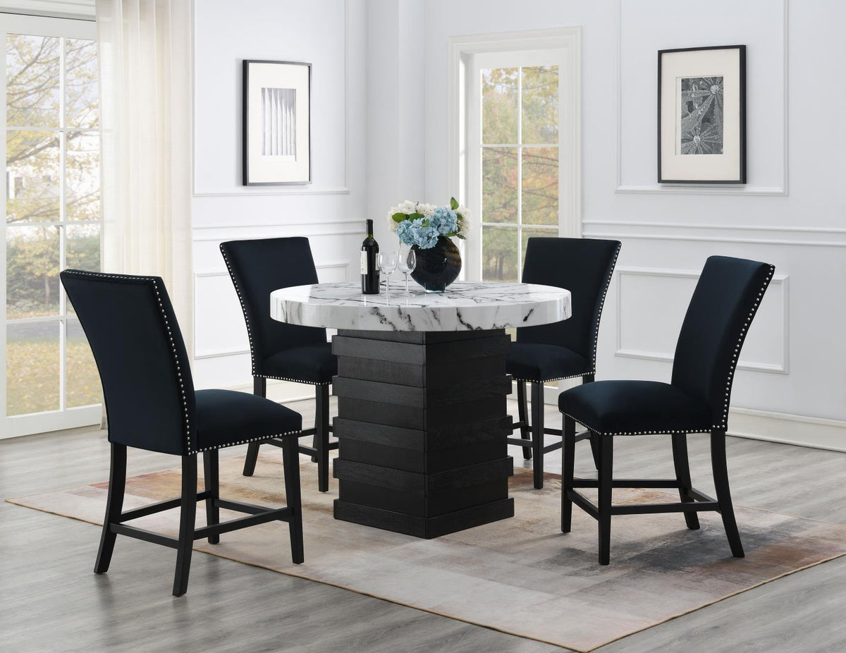 D141 - Dining Room Set