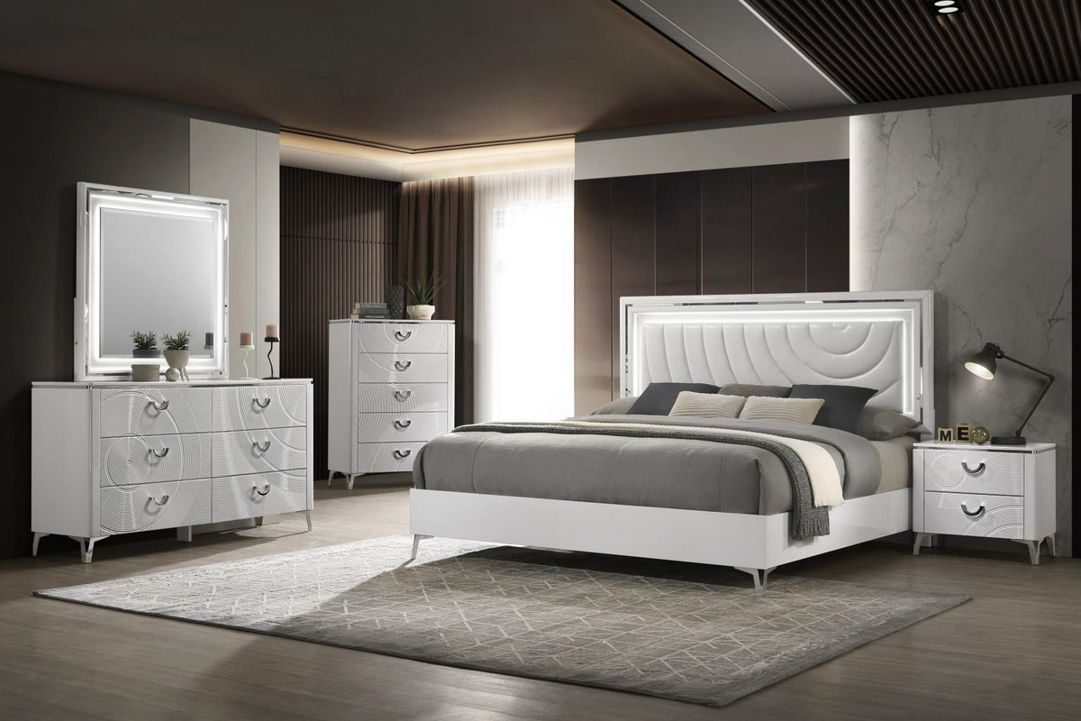 B119 - LED Bed